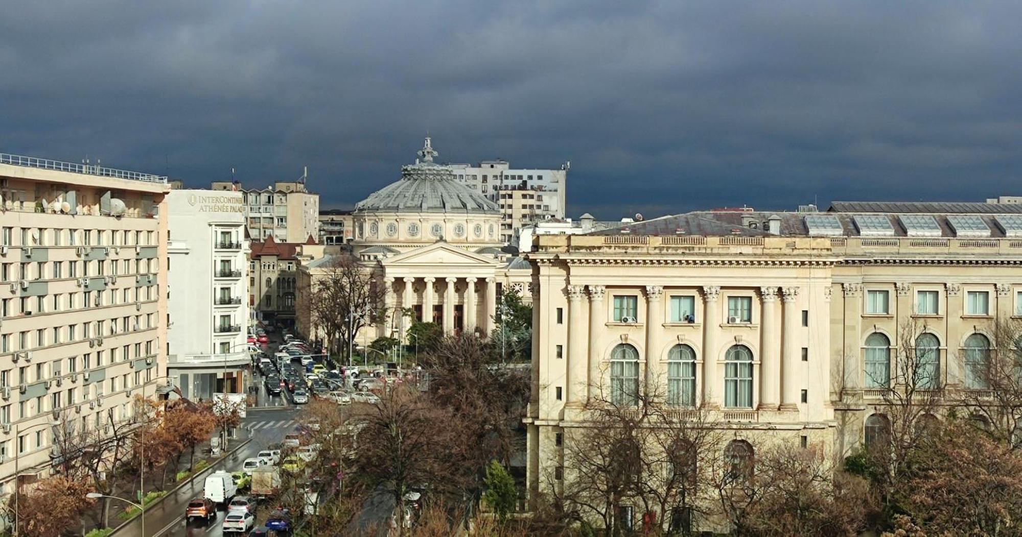 The Dome, Sala Palatului, Walking Distance To The Old Town Apartment